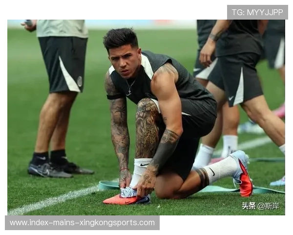 富勒姆在主场打出气势，佩雷拉远射击穿门框死角